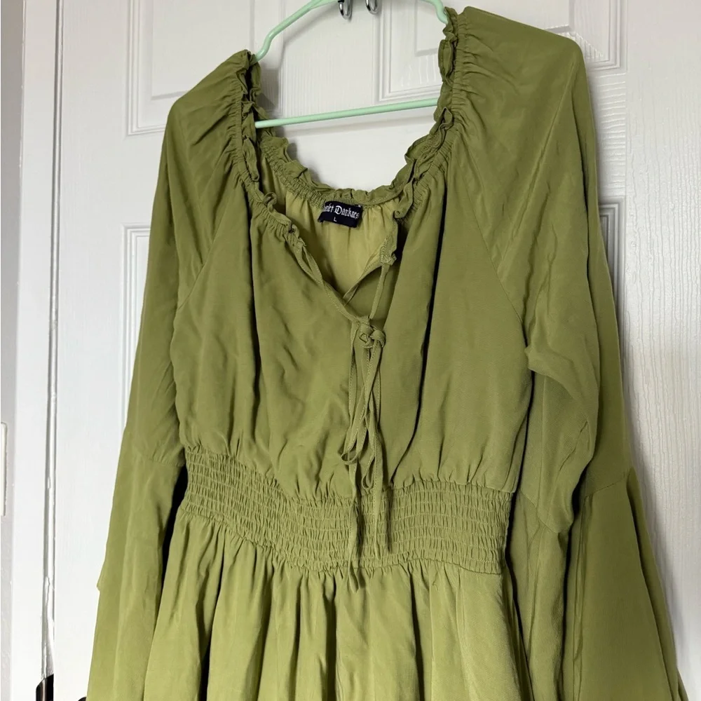 Scarlet Darkness Renaissance Faire Costume - Picture 8 of 13